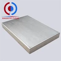 Podwieszany separator magnetyczny